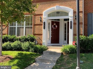 23579 Belvoir Woods Ter, Ashburn, VA 20148