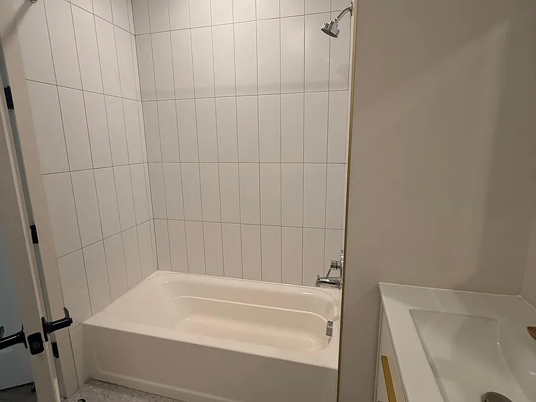 57 Washington St #7H — Photo 7