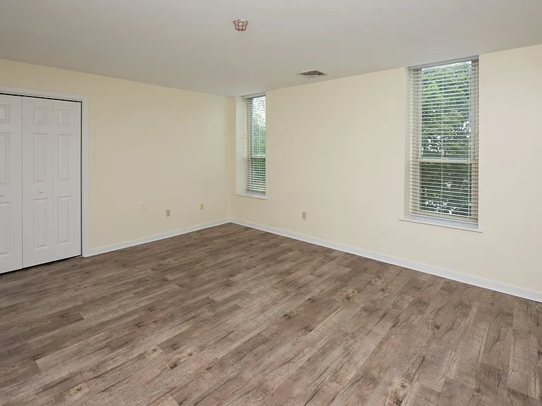 Chestnut Hill East — Photo 31