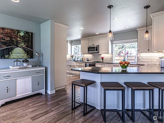 3rd image of 20811 80th Avenue Ct E