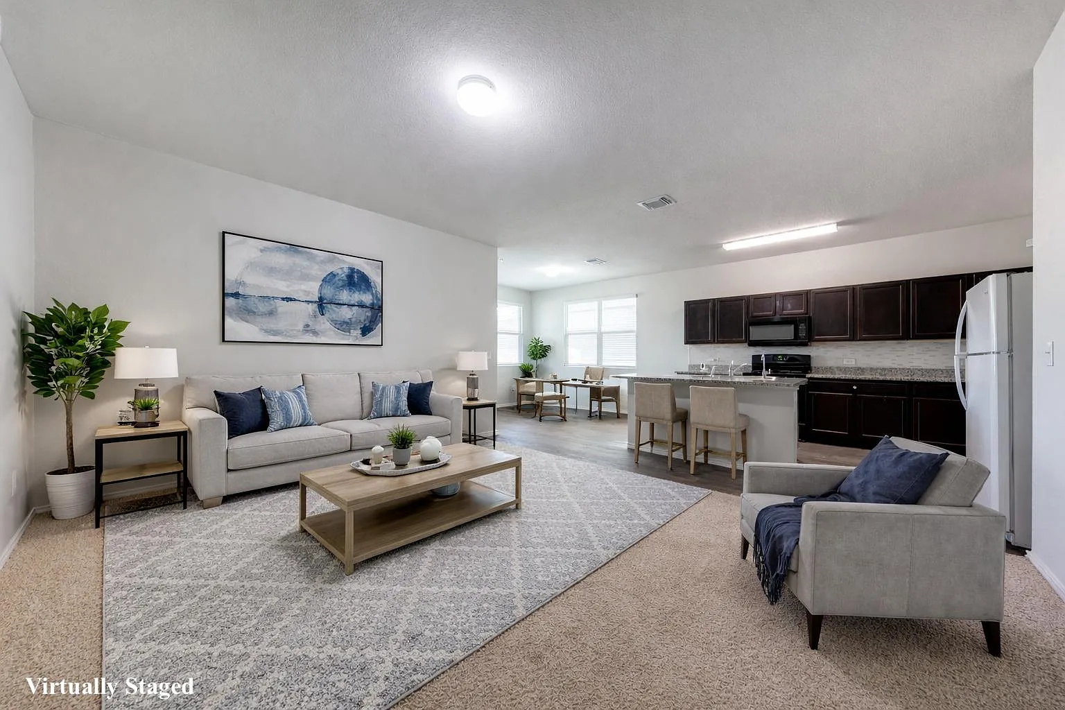 3 bed, 2.0 bath, 1401 sqft, $1,900 — Photo 4