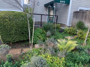 6415 Snake Rd #E, Oakland, CA 94611