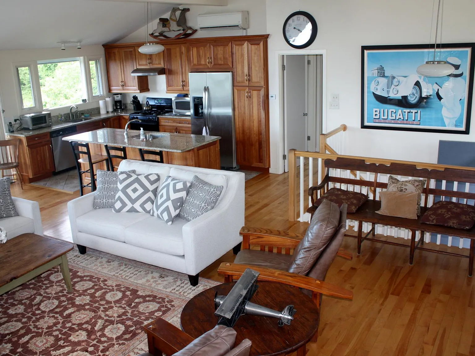 878 Washington Street — Photo 4
