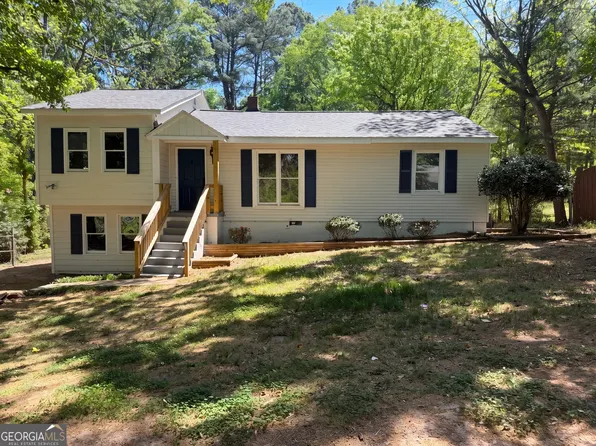 2043 White Oak Cir NW, Kennesaw, GA 30144