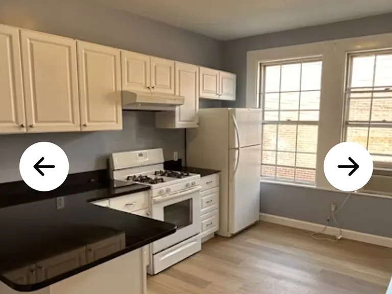 926 Walnut St — Photo 1