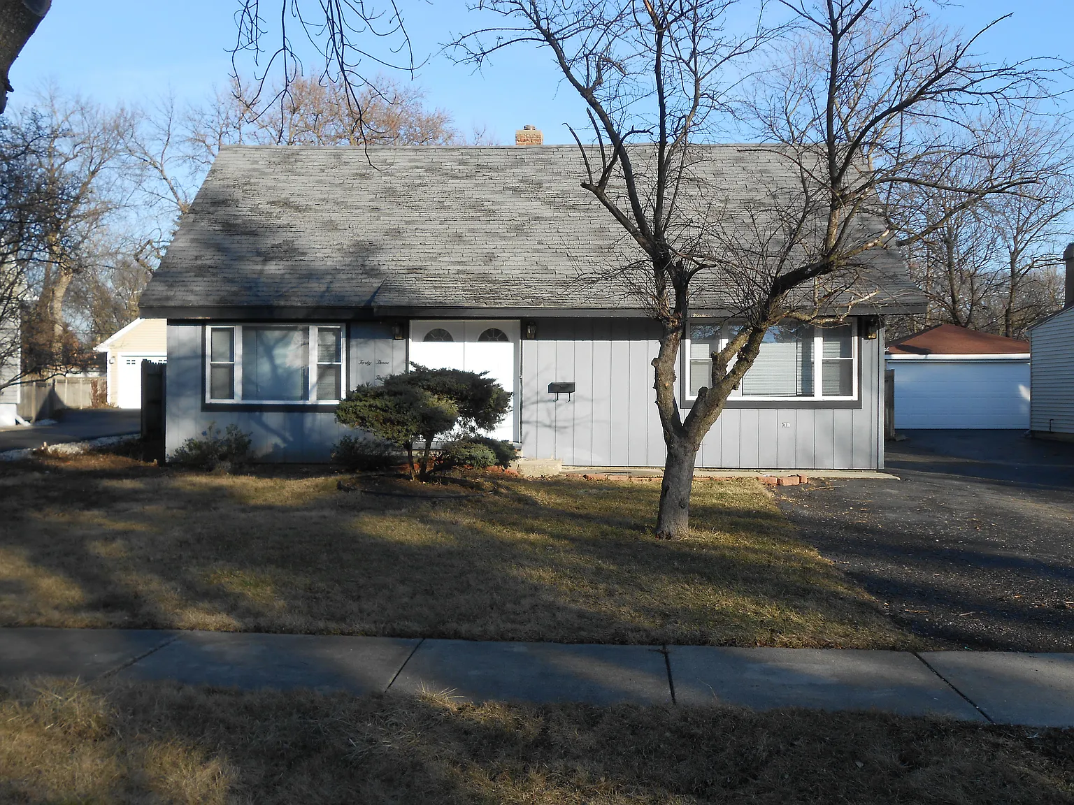 4335 Prospect Ave photo 1