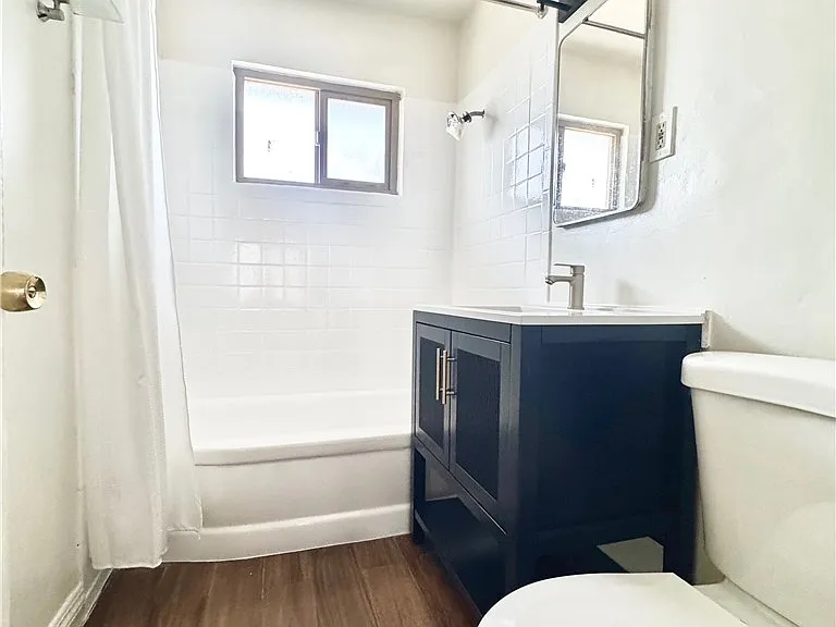 233 S Baldwin Ave #D — Photo 11