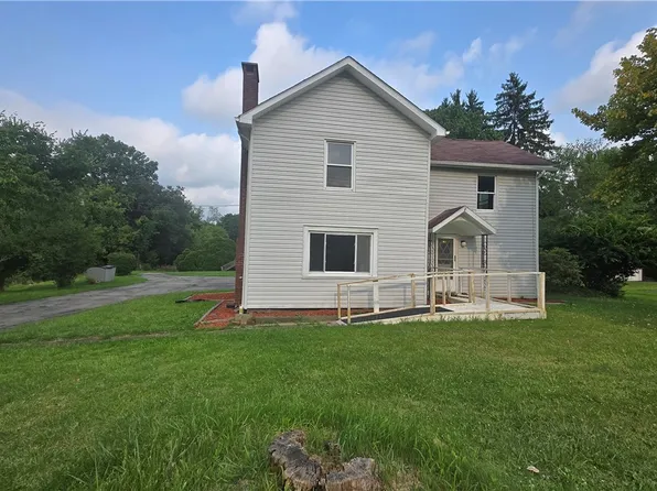 115 Conneaut Lake Rd, Greenville, PA 16125