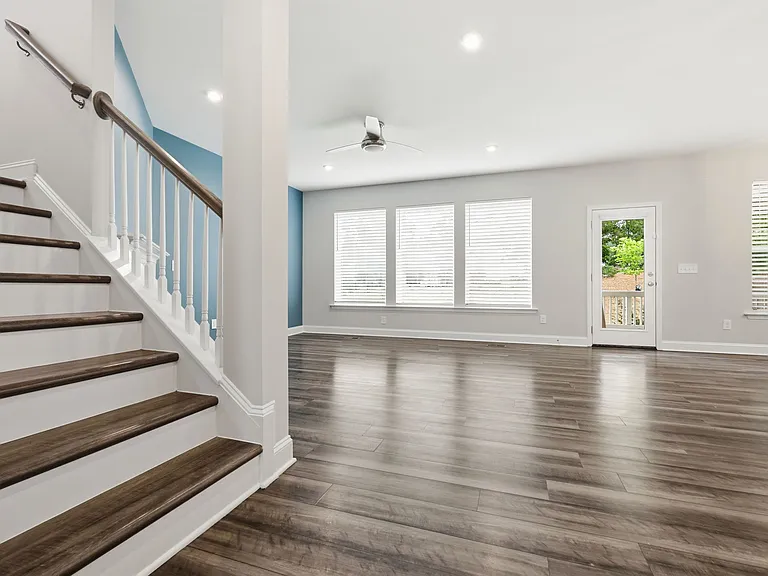 265 Mindees Ln — Photo 10