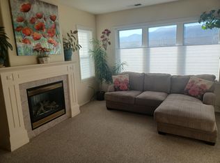 957 Golden Aspen Pl, Ashland, OR 97520