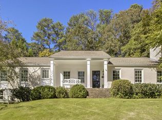 2962 Rhodenhaven Dr NW, Atlanta, GA 30327