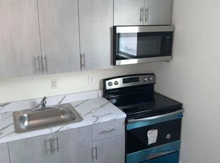 1231 NW 61st St #10, Miami, FL 33142