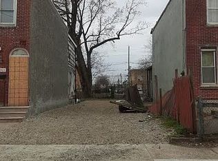 1921 Fillmore St, Camden, NJ 08104