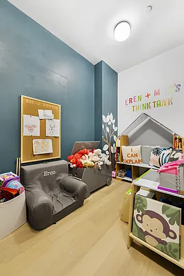 Rented by Compass | media 53