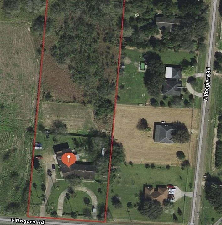 2nd image of 803 E Rogers Rd