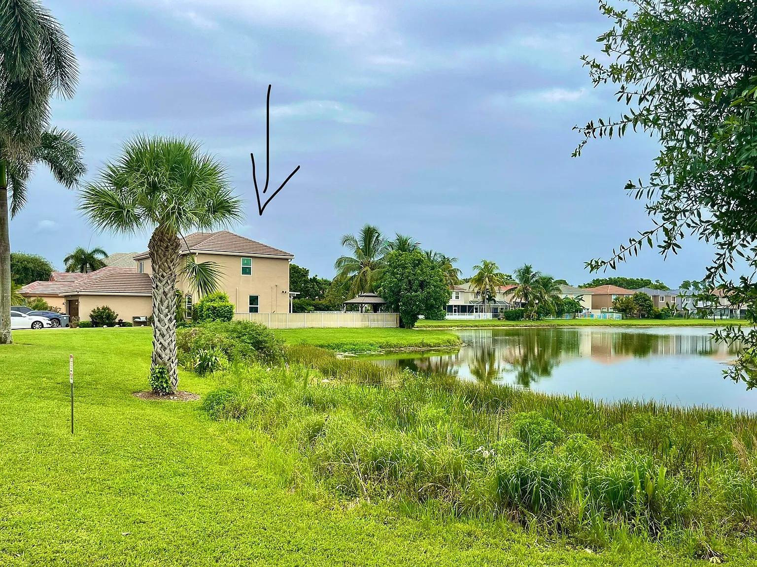 4 bed, 2.5 bath, 2050 sqft, $4,725 — Photo 4