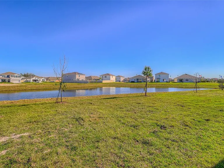 8934 Forge Breeze Loop — Photo 3