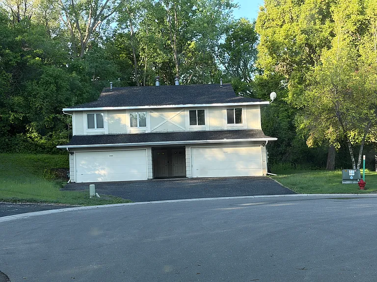 15591 Garfield Cir #15591 — Photo 1