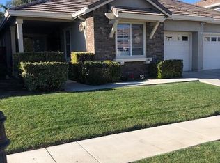 211 Daylilly Ln, Patterson, CA 95363