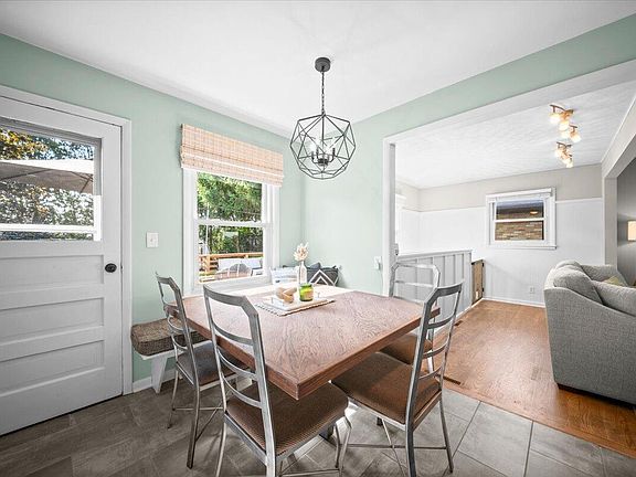 5th image of 1857 Avondale Dr SE