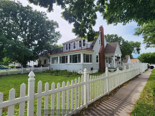 1404 W John St, Grand Island, NE 68801