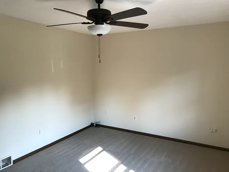 2217 Chestnut St — Photo 5