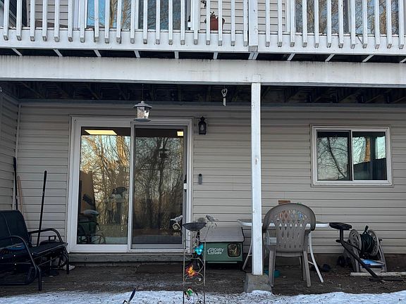 3rd image of 3857 Conroy Trl