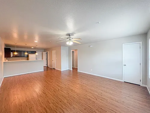 Floor plan 2B/1B