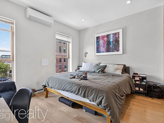 5th image of 97 3rd St #2