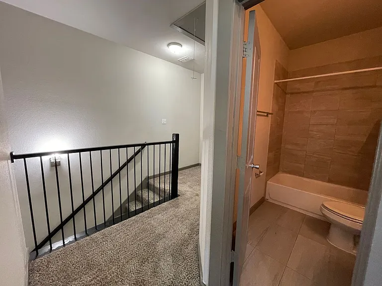 10604 Tube Dr — Photo 19