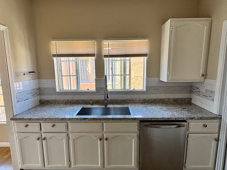 1046 S Citrus Ave #1046 — Photo 76