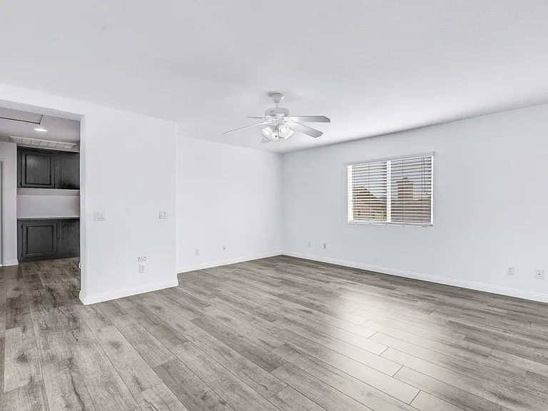 5810 Redhaven St — Photo 20