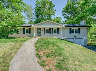 5131 Cherokee Hills Dr, Salem, VA 24153