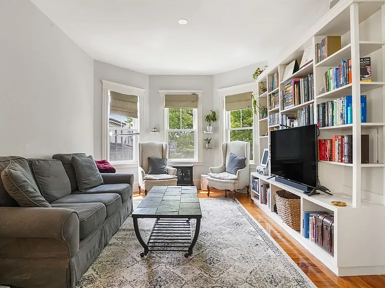 37 Dimick St #3 — Photo 1