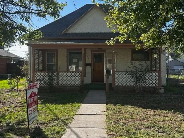 911 Church St, Scott City, KS 67871