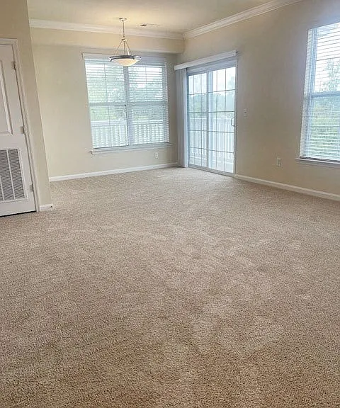 Clairmont at Hillandale — Photo 84
