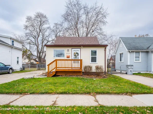 23347 Easterling Ave, Hazel Park, MI 48030