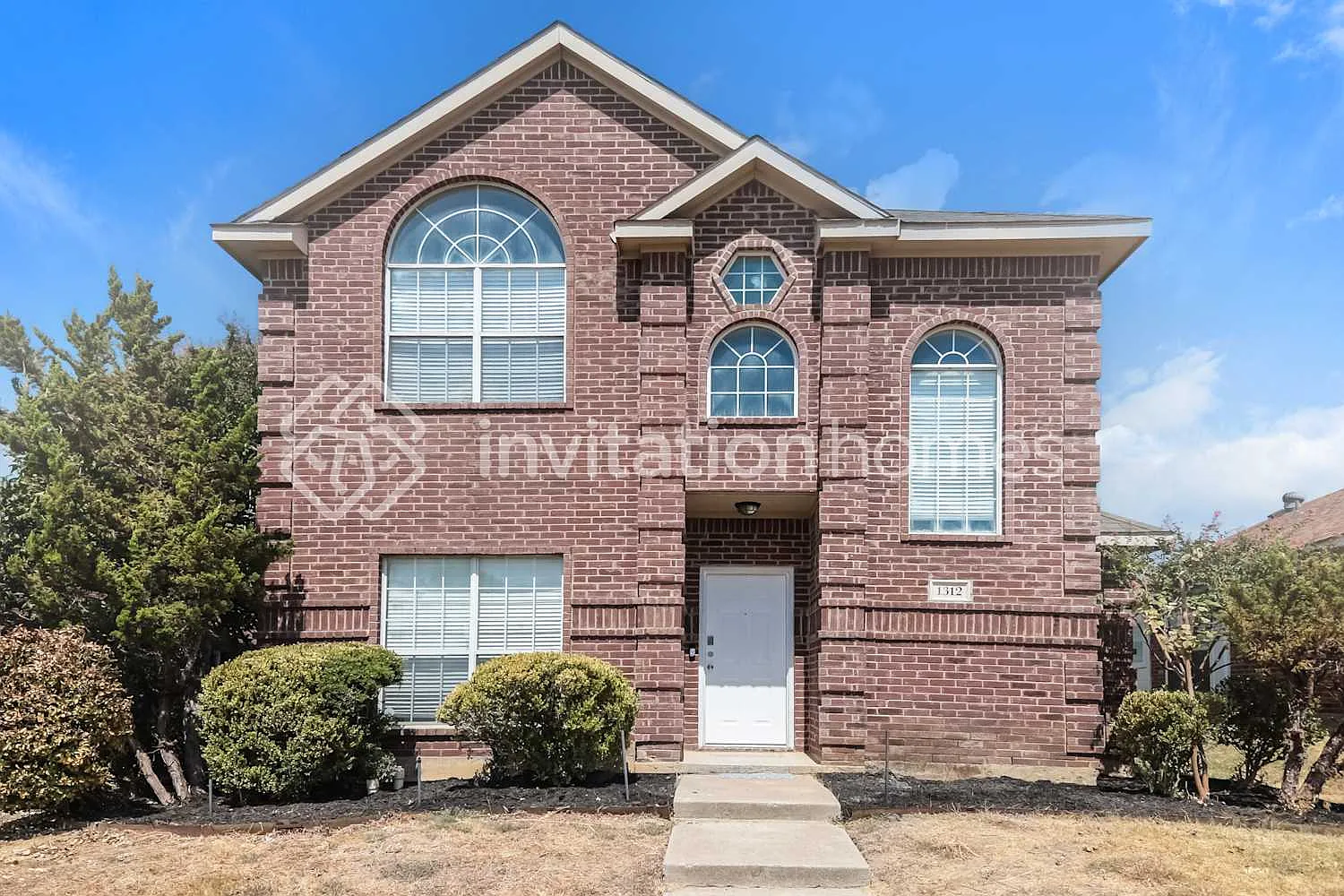 1312 W Branch Hollow Dr Carrollton, TX 75007 — Photo 1