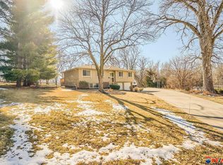 1105 Kountze Memorial Dr, Bellevue, NE 68005