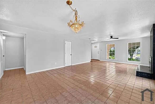 1119 Pinecroft Dr — Photo 25