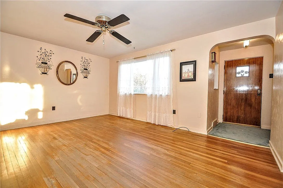 2 bed, 1140 sqft, $1,500 — Photo 4