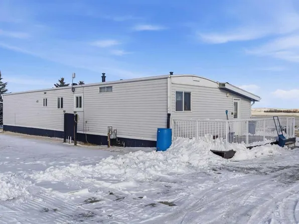 232003 E Range Road 242, Wheatland County, AB T1P 0N7