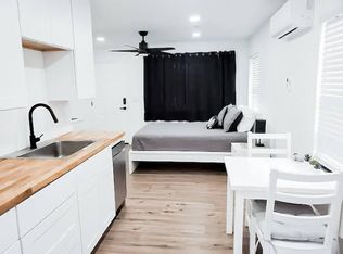 5020 Robertson St #A, Houston, TX 77009