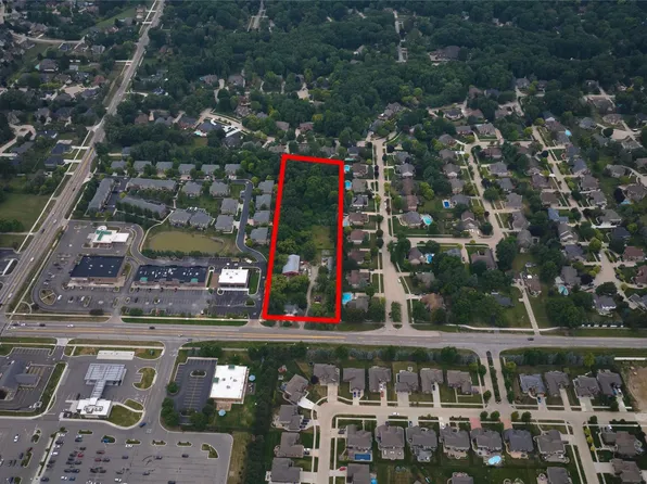 53303 Hayes Rd, Shelby Township, MI 48315