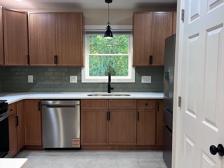 1734 McHenry Ave — Photo 19