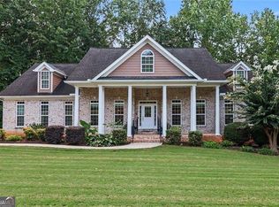 5453 Copper Creek Rd, Flowery Branch, GA 30542