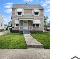 15519 Fernway Dr, Maple Heights, OH