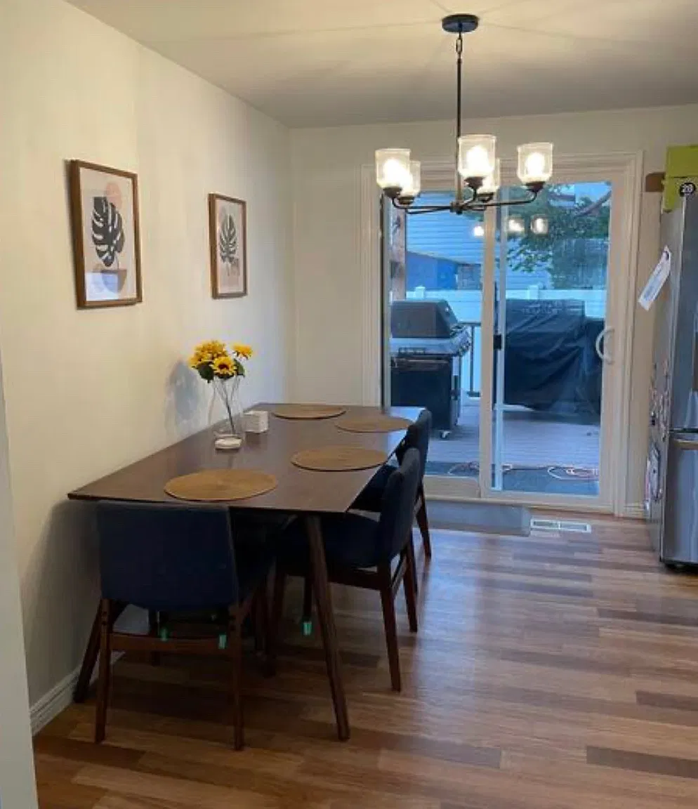 2 bed, 900 sqft, $1,750 — Photo 3