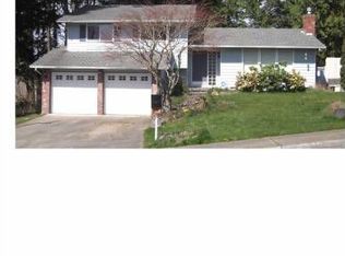 6703 224th St SW, Mountlake Terrace, WA 98043