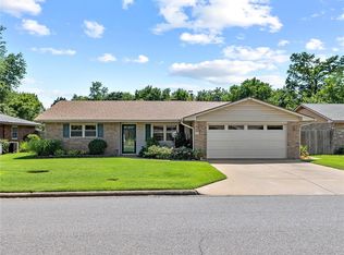 157 Circle Dr, Weatherford, OK 73096